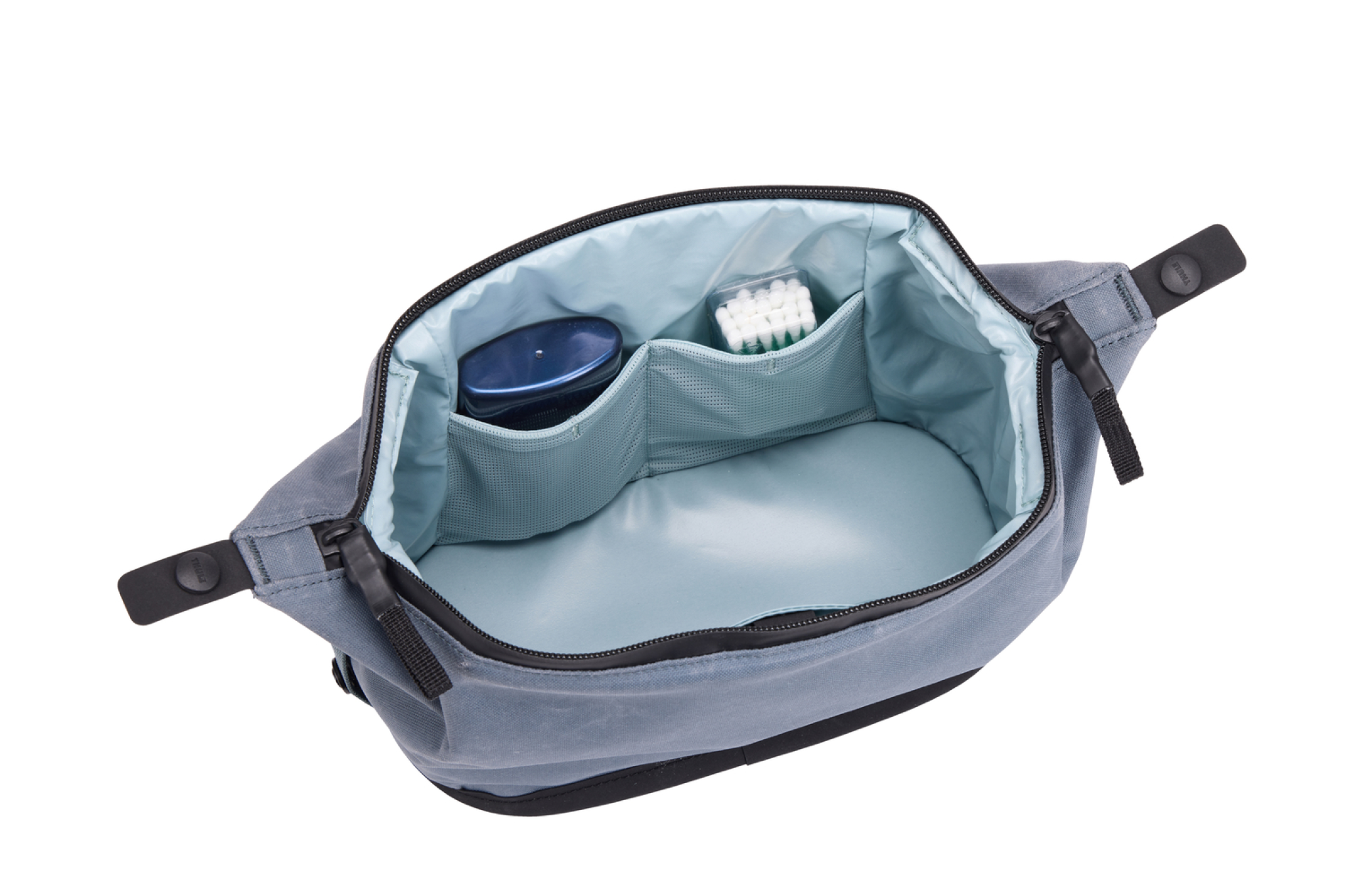 Small-Thule_Aion_TATB101_DarkSlate_FS_06_3205438 (1).jpg